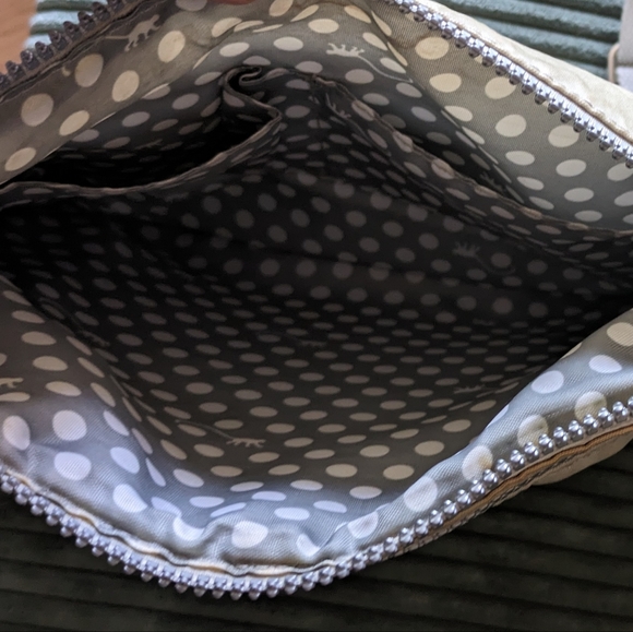 Silver Kipling Shoulder Messenger Bag - Picture 5 of 6